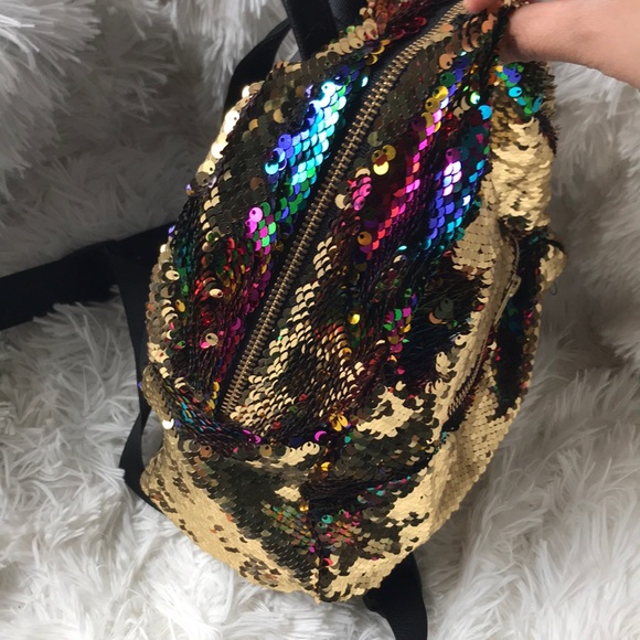 Handmade sequin mini backpack (gold/rainbow) - Picture 2 of 4